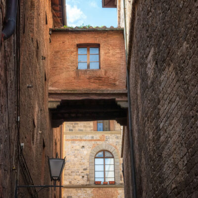Walking tour in Siena for Italy educational summer program abroad